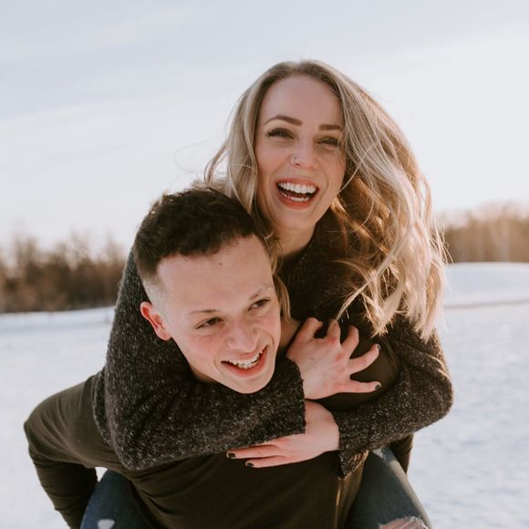 Meet the Posher Other - Meet your Posher, Nadine